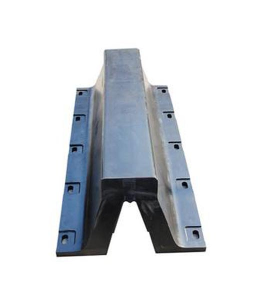 Super arch type rubber fender